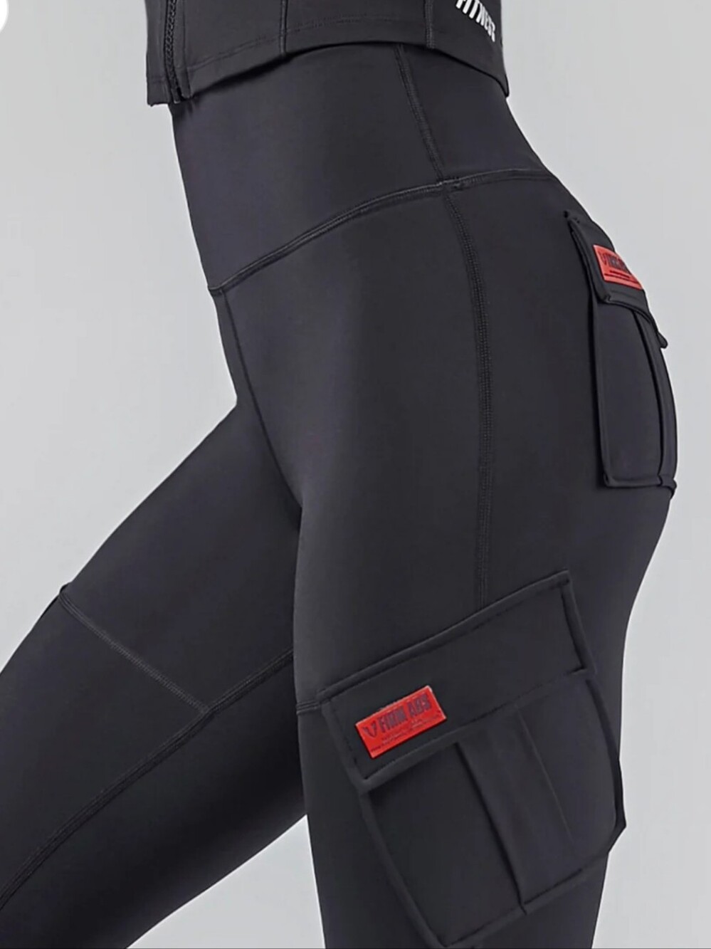 Firm abs Black High-Waist Cargo Leggings Size S